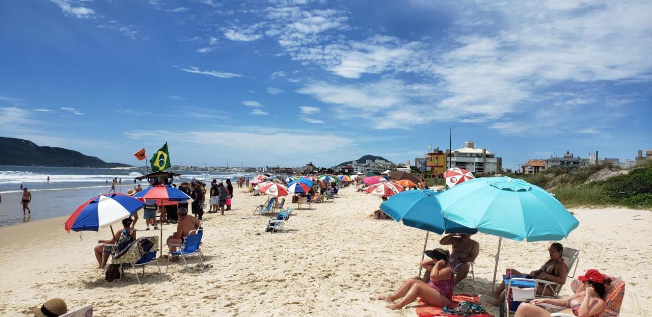 Apartamento Frente Para A Piscina A Uma Quadra Da Praia Florianópolis Exterior foto